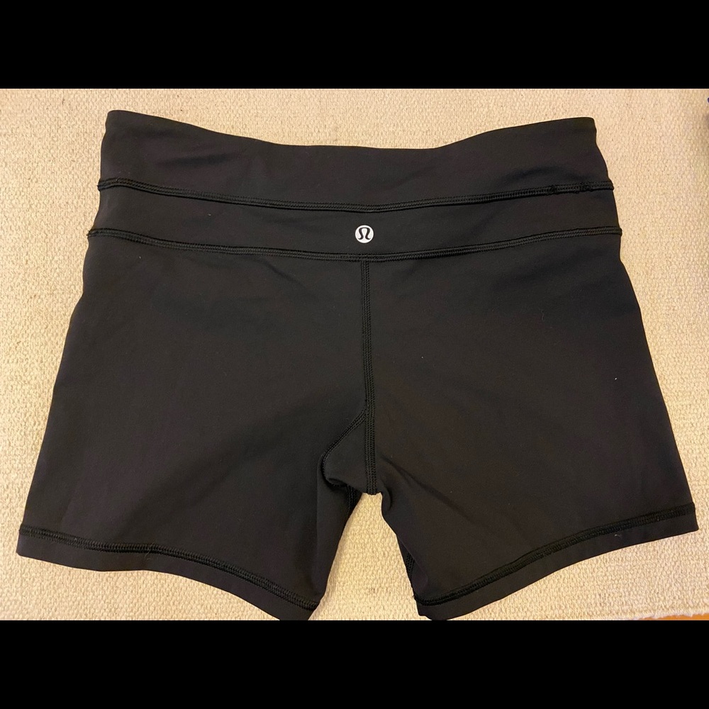 Lululemon shorts - like new condition